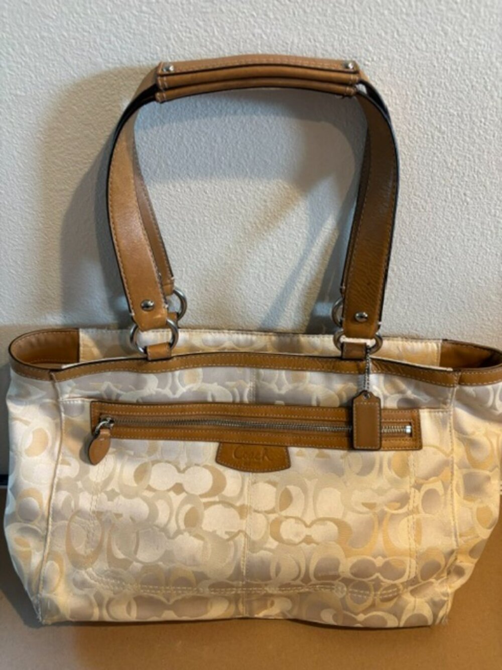 COACH Signature Jacquard Tote Tan/Cream, Leather Accents and Handles 16x12x5